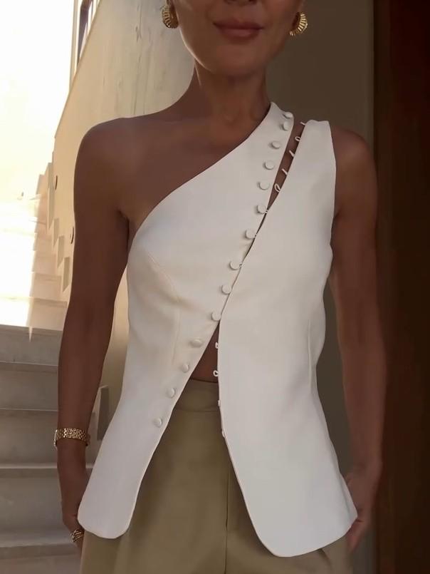 Diane | One-Shoulder Button Detail Top