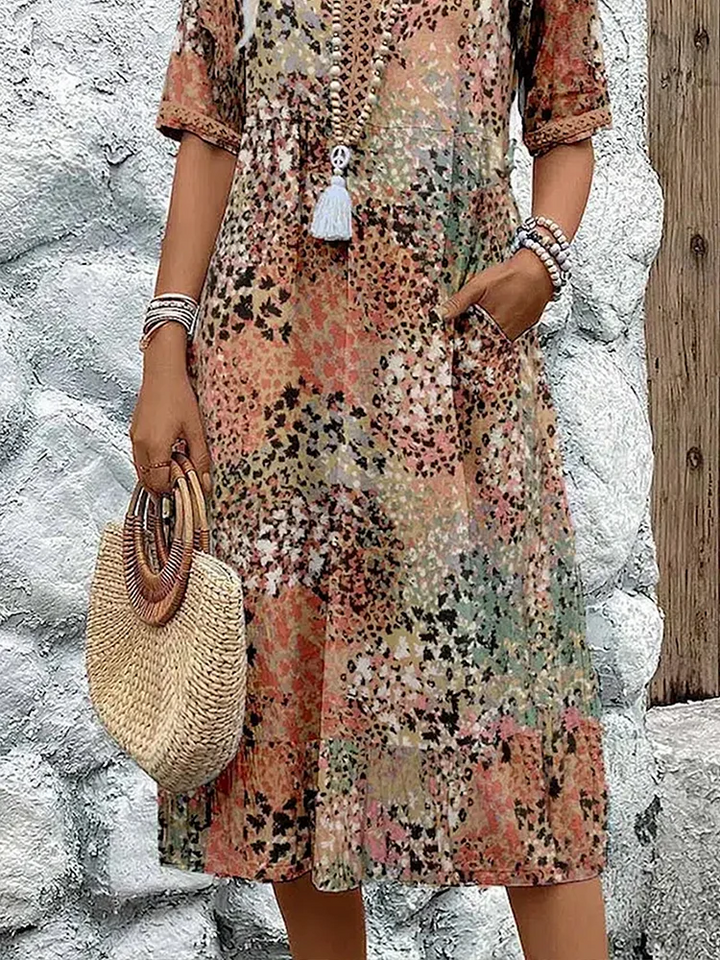 Ashley | Vibrating Midi Dress